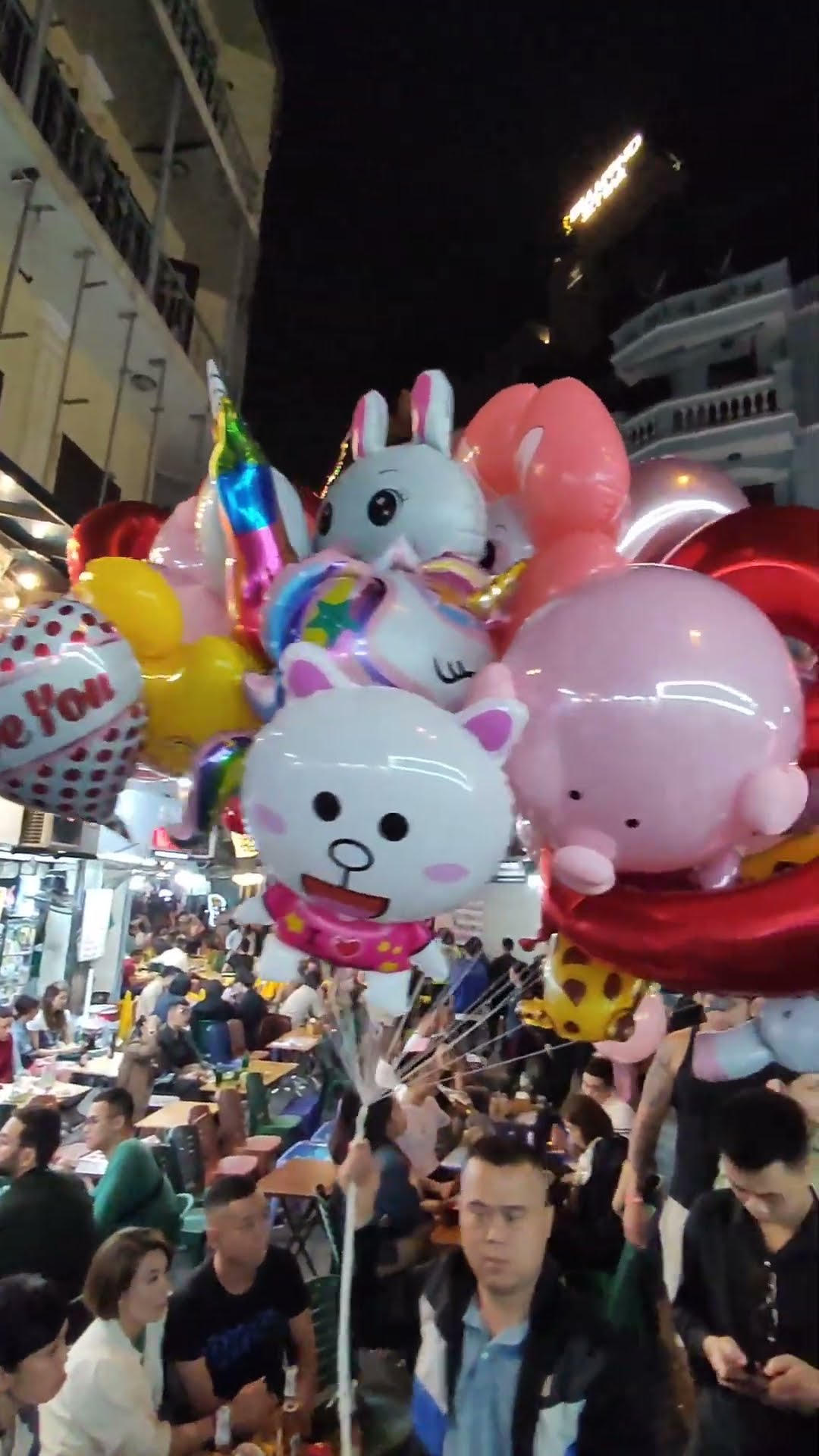 Hanoi, Vietnam 🇻🇳 - Beer Street Nighlife - Walking Tour