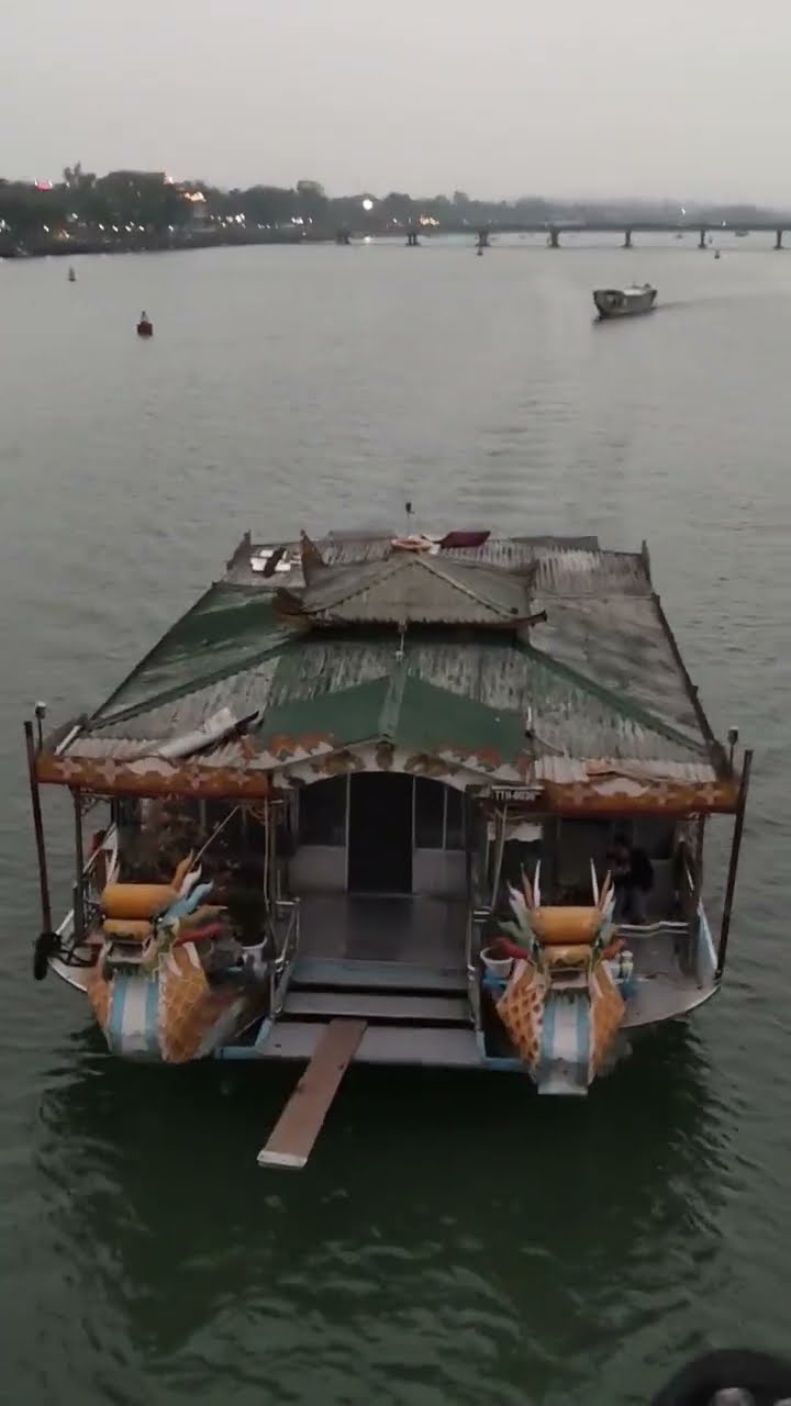 Hue, Vietnam 🇻🇳 - Historic Citadel (3/3) - Walking Tour