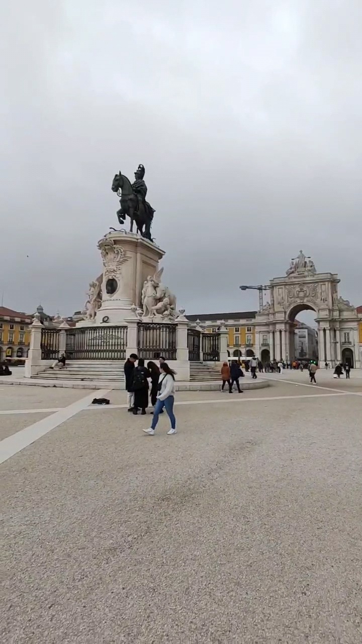 Lisbon, Portugal 🇵🇹 - Rainy Walk (1/3) - Walking Tour
