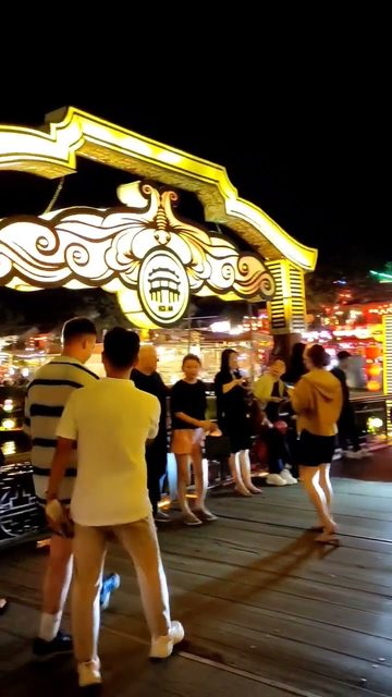 Hoi An, Vietnam 🇻🇳: Lanterns at Nighttime